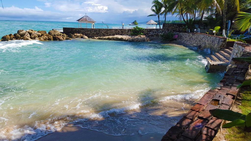 Chrisanns Paradise Suite By The Ocean - Apt#9 オーチョ・リオス エクステリア 写真
